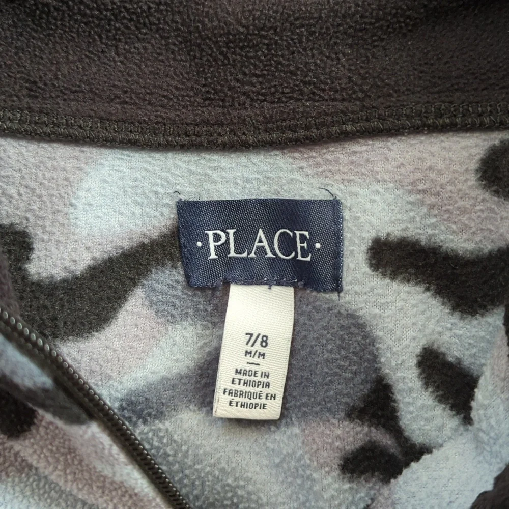 3/$20🌟 Place Boys Gray Camo Glacier Fleece Half Zip Pullover Size Medium 7/8